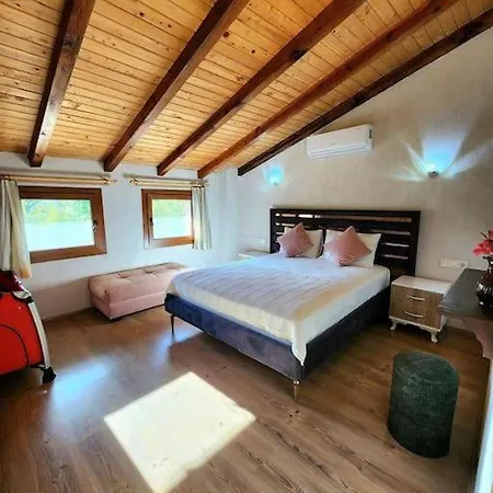 Kayakoey Zeka Vila *